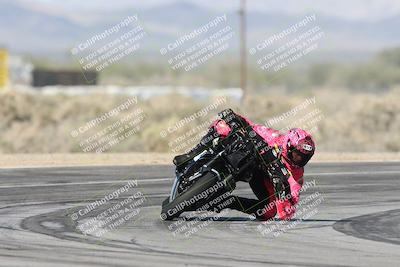 media/Jan-15-2026-Racers Edge (Thu) [[dfebeb70ab]]/2-A Group/Session 3 (Turn 16)/